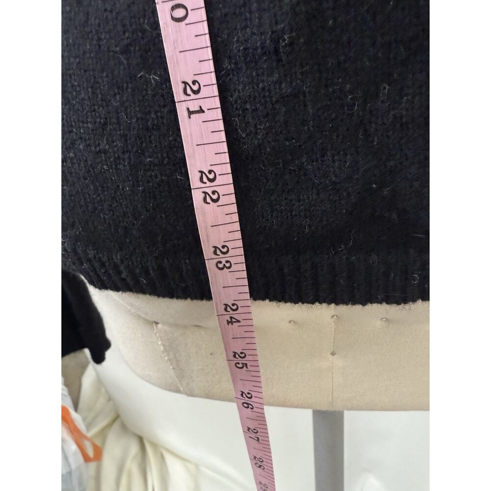 Gap Large Wool Sweater Black Basic Staple Normcore Cozy Lounge Layer Classic - Picture 7 of 9